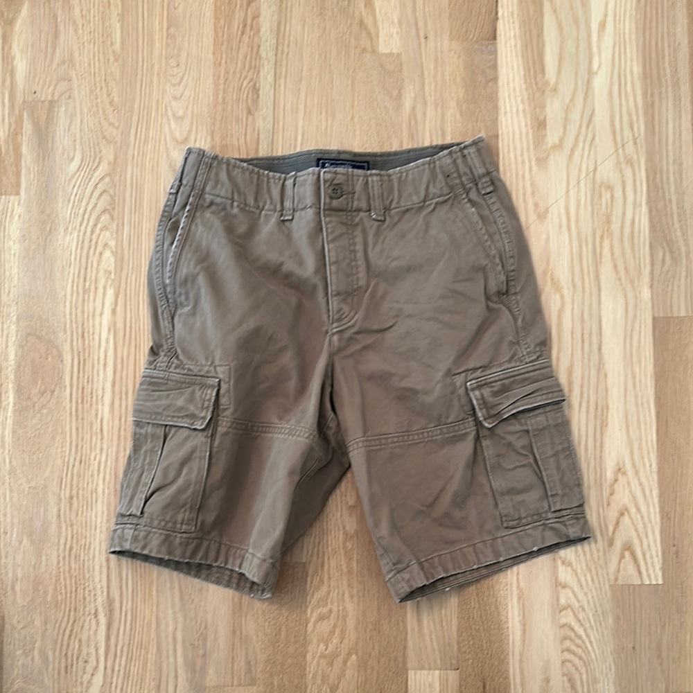 Abercrombie & Fitch Tan Cargo Shorts Relaxed Fit